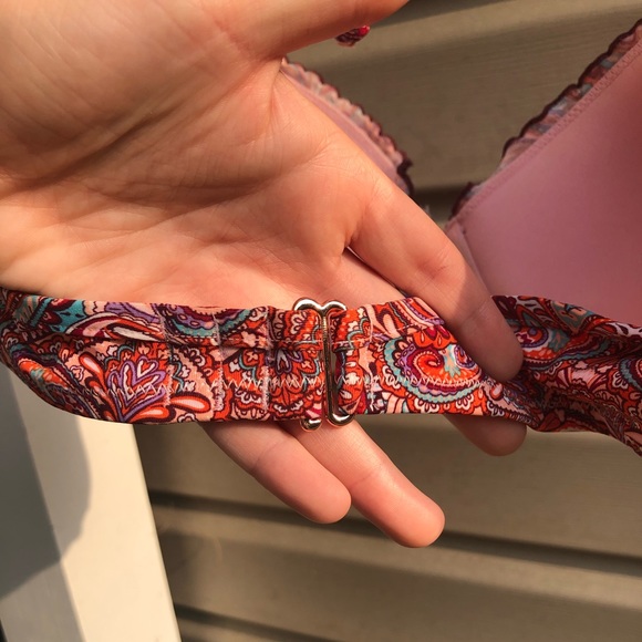 Fun swim top - Picture 4 of 5